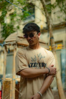 Noir Bloom beige t-shirt