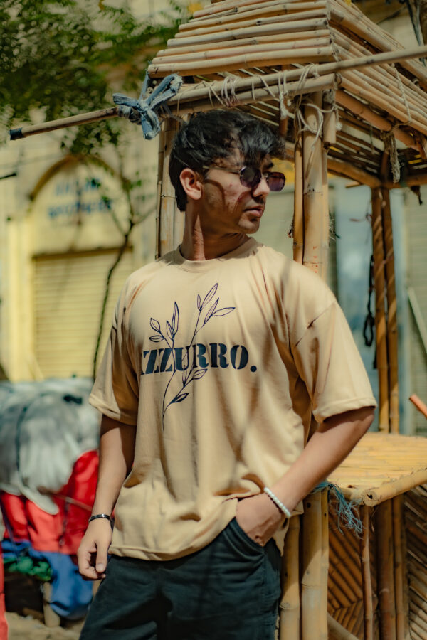 Noir Bloom beige t-shirt - Image 5